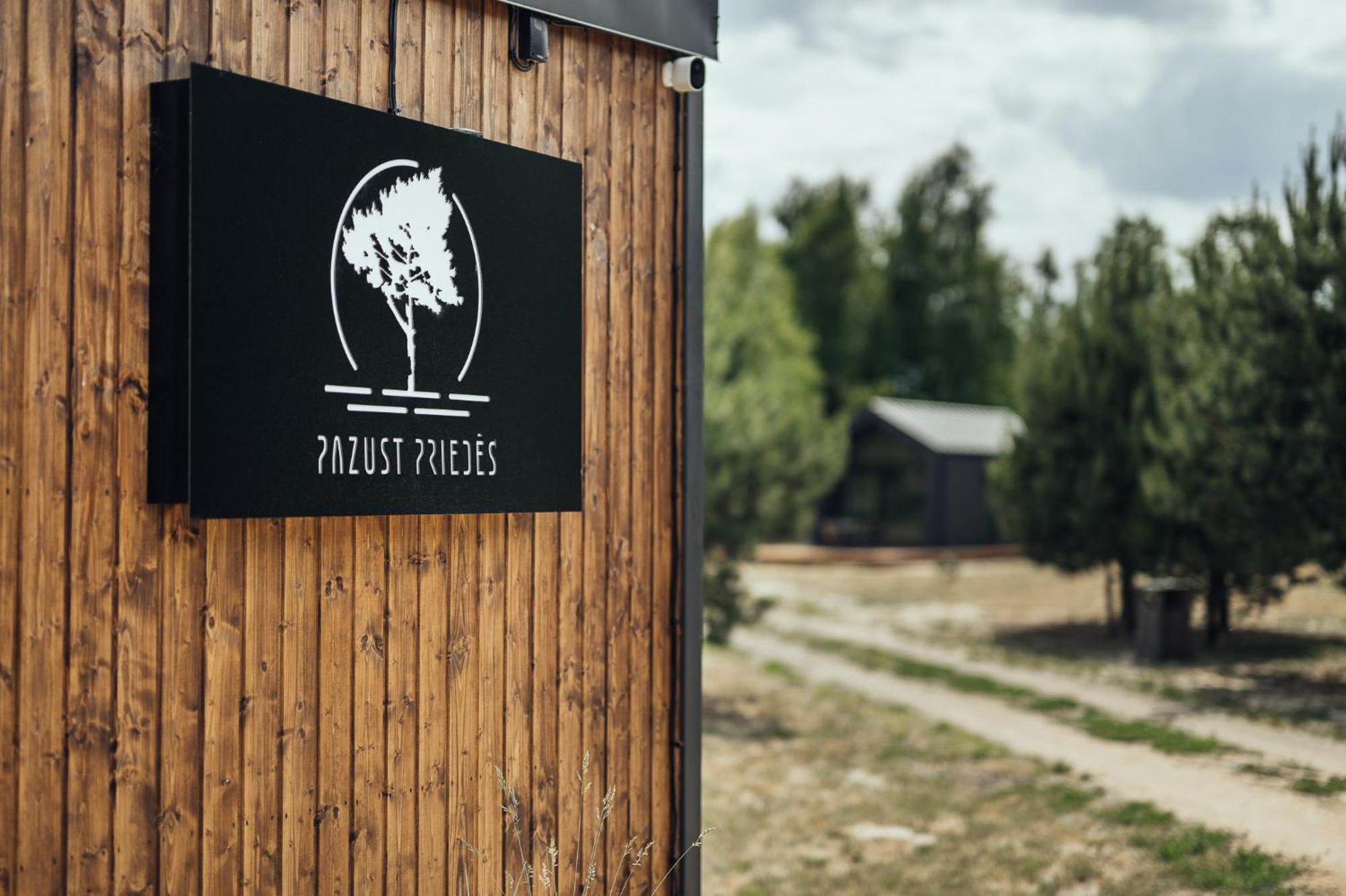 Atputas Komplekss Pazust Priedes - Sunset House Bernāti 外观 照片