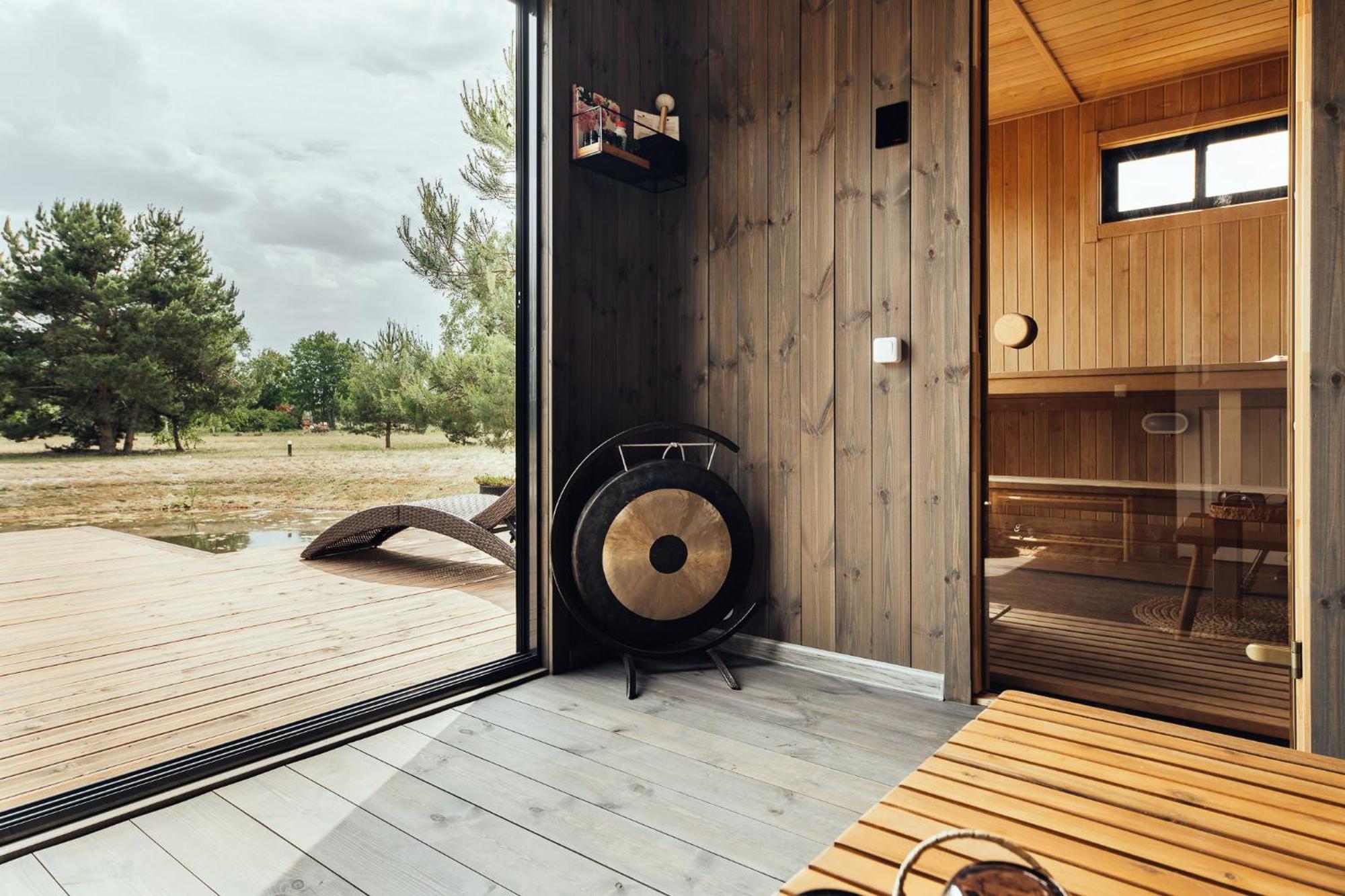 Atputas Komplekss Pazust Priedes - Sunset House Bernāti 外观 照片